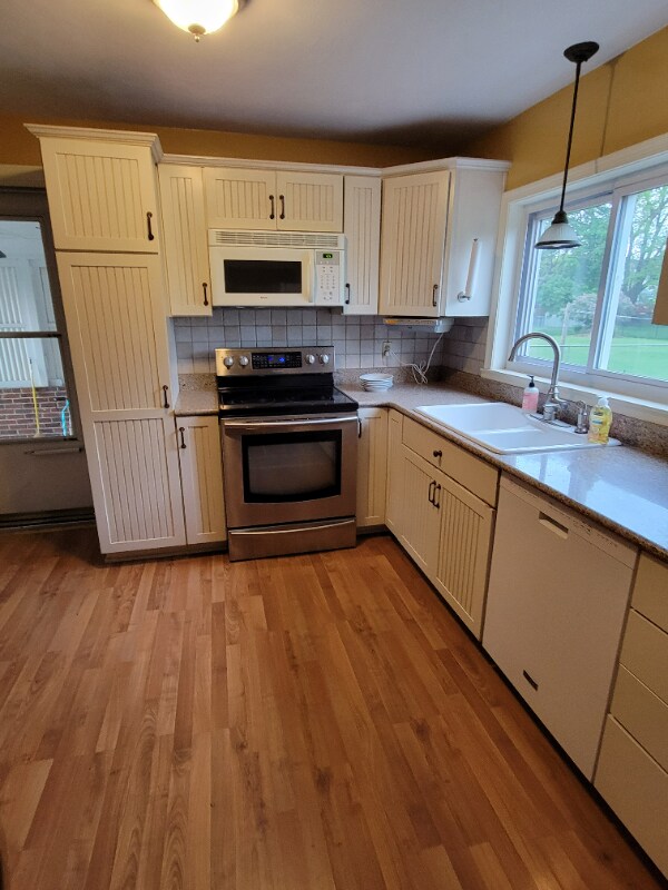 Foto principal - 551 S Royal St