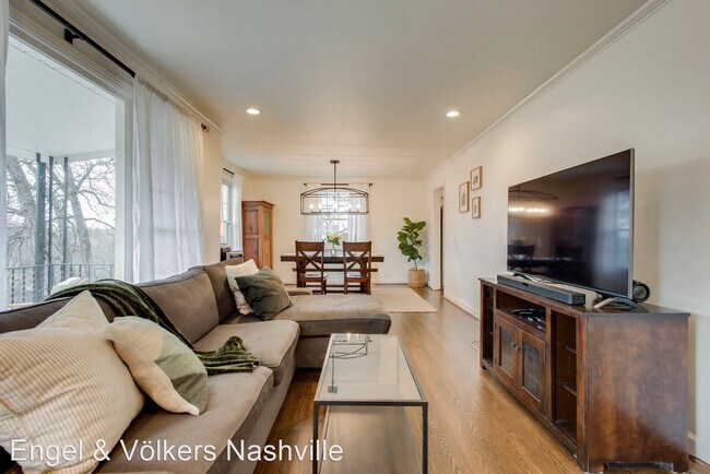 Building Photo - 3 br, 2 bath House - 5709 Vine Ridge Dr