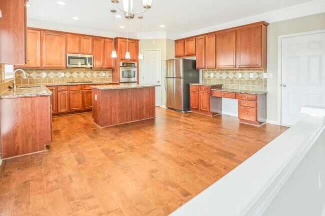 Building Photo - 3110 Dawson Ln Sw