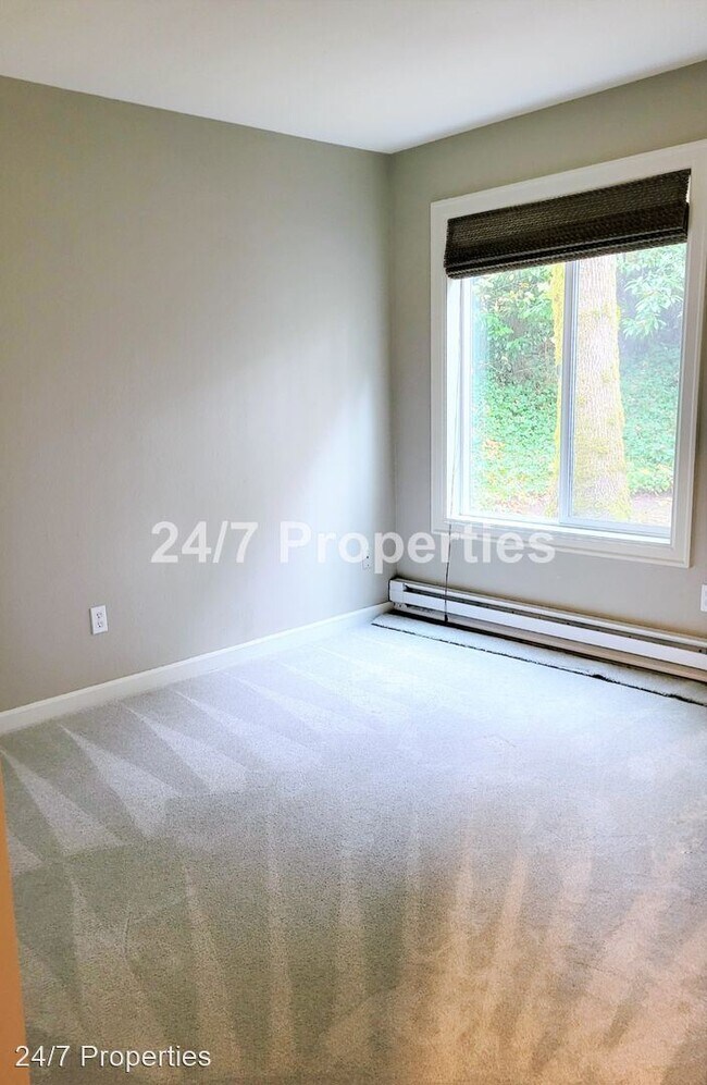 Building Photo - 1 br, 1 bath House - 4615 Lakeview Blvd.