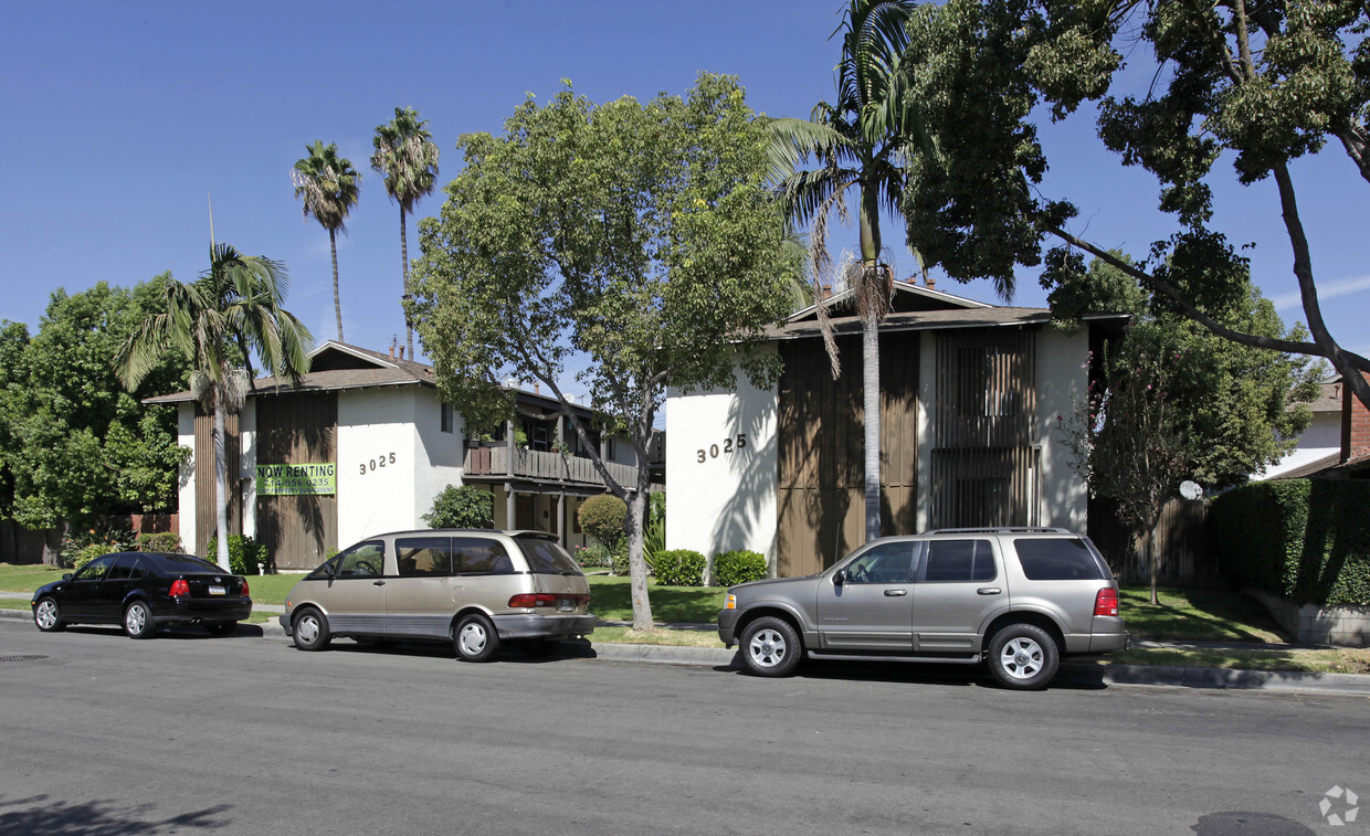 Foto del edificio - 3025 Topaz Ln