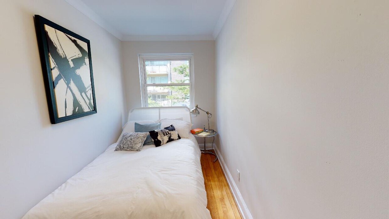 214 Metcalfe Apartments 214 Metcalfe St Ottawa, ON