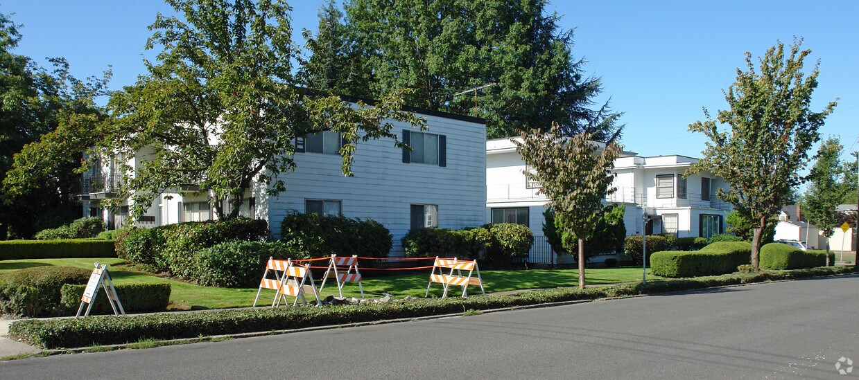 Foto del edificio - 760-780 D St NE