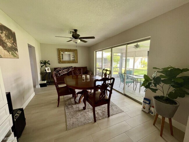 Building Photo - 2 br, 2 bath House - 4467 Pine Park Cir
