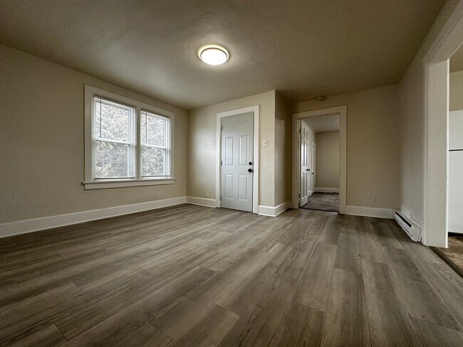 Foto del edificio - 1350 Cherry St