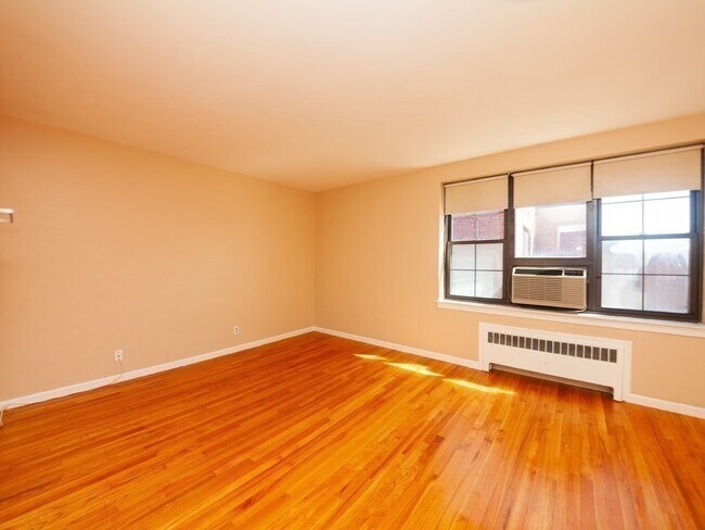Foto del edificio - 53 Harvard Ave