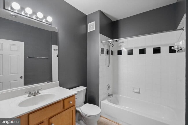 Foto del edificio - 13363 Connor Dr