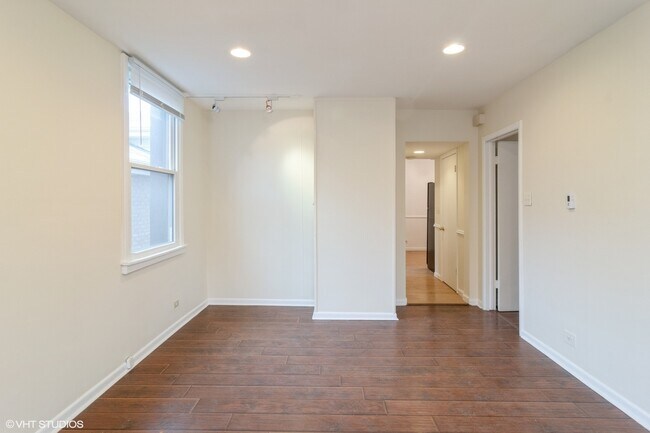 Foto del edificio - 1342 Circle Ave