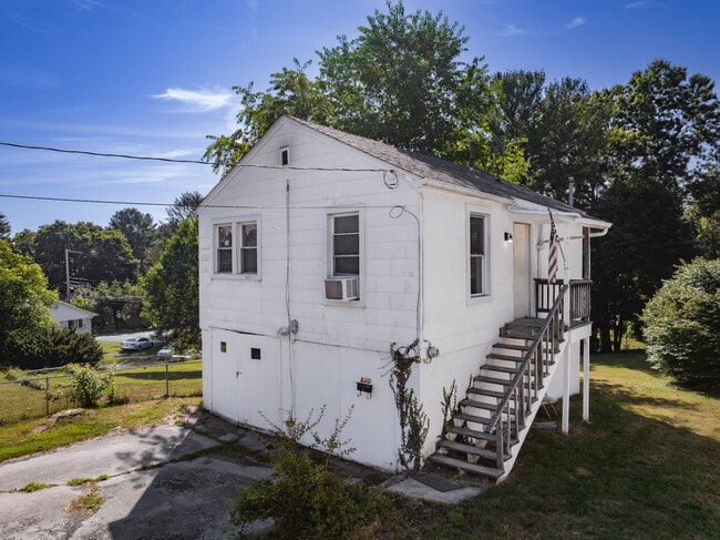 Foto del edificio - 610.5 Russell St