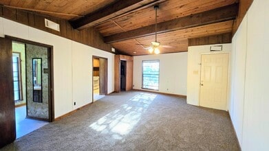 Building Photo - 9510 Powhatan Dr