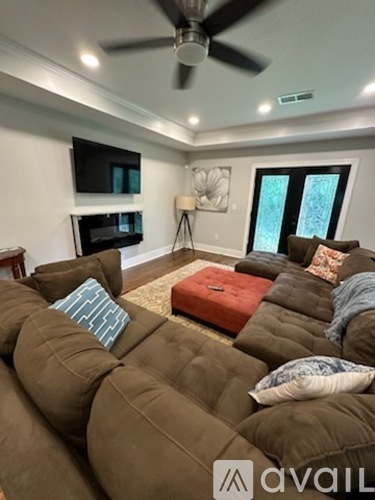 Foto del edificio - 2225 Beecher Cir SW