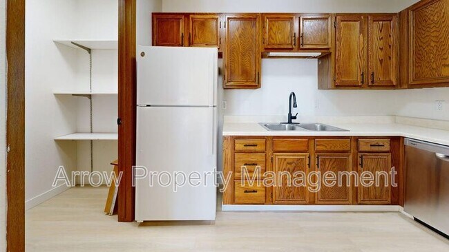 Foto del edificio - 205 E Arbor Ave