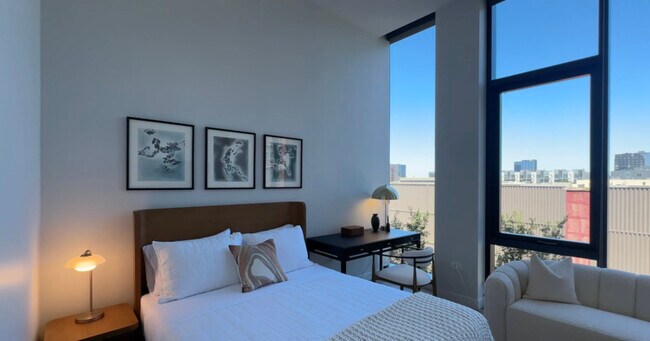 Foto del edificio - 1128 W Van Buren St
