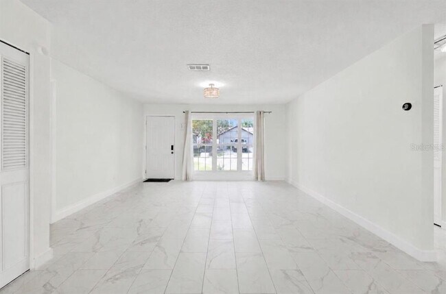 Foto del edificio - 11423 Brithon Dr