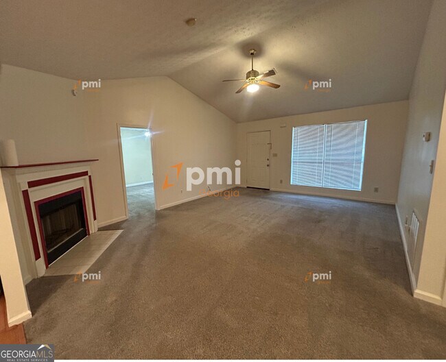 Foto del edificio - 2720 Sapphire St