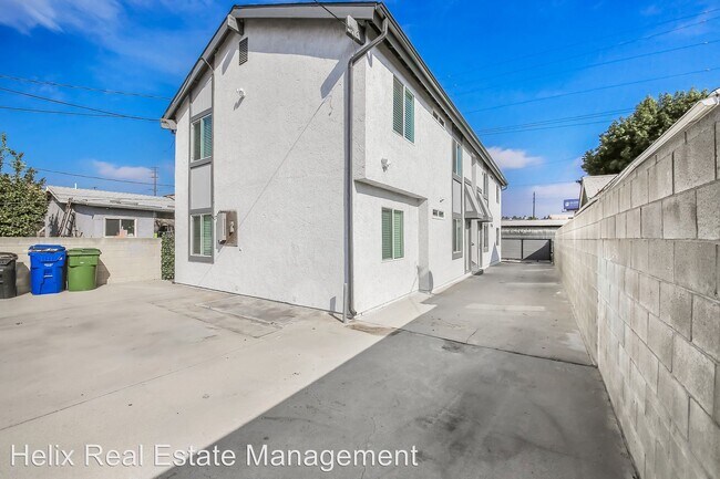 Building Photo - 3116 Casitas Ave