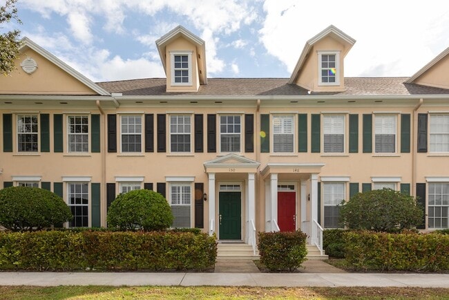 Photo - 150 Wentworth Ct Townhome