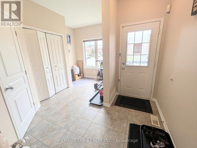 Building Photo - 531 Fordell Ave