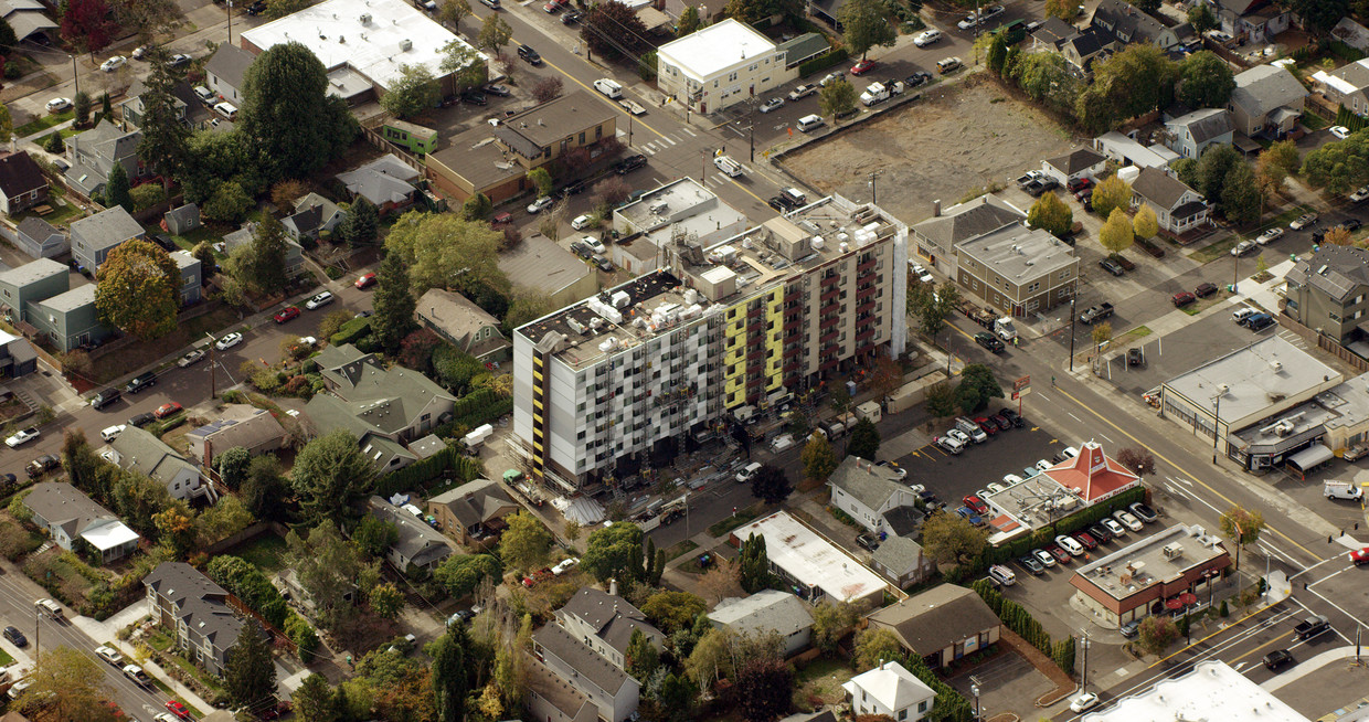 Aéreo - Sellwood Center