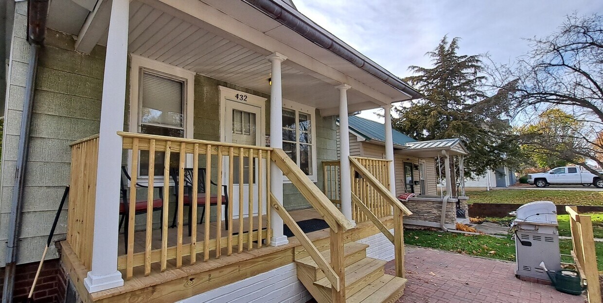 Foto principal - 432 6th St