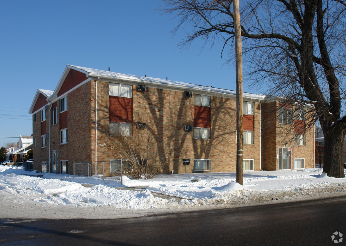 Foto del edificio - East Side Manor Apartments