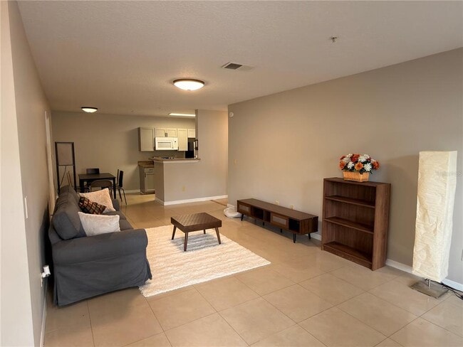 Building Photo - 4356 S Kirkman Rd