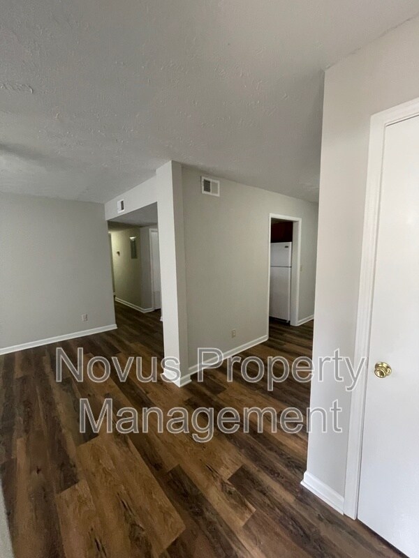 Building Photo - 155 Bowen St