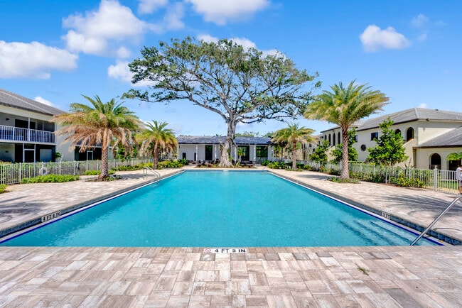 Beautiful New Pool - Boca Villas Apartments