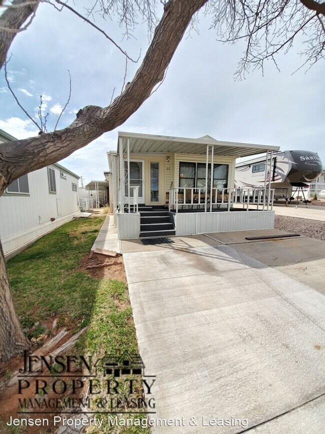 Building Photo - 2 br, 2 bath House - 1150 West Red Hills P...