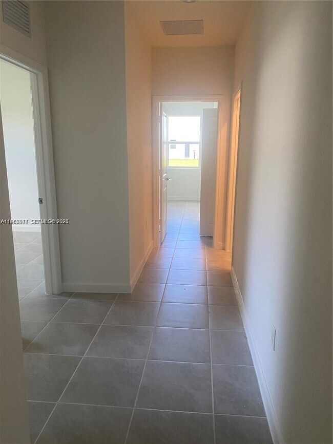 Foto del edificio - 28857 SW 163rd Ct