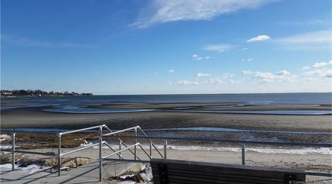 Beach a block away - 108 Seaside Ave