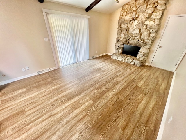 Building Photo - 8200 N Larch Pl