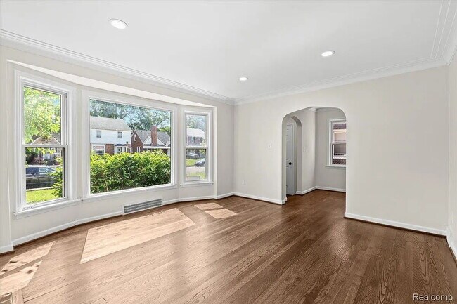 Foto del edificio - Modern 3-Bedroom Home with Generous Space and Style