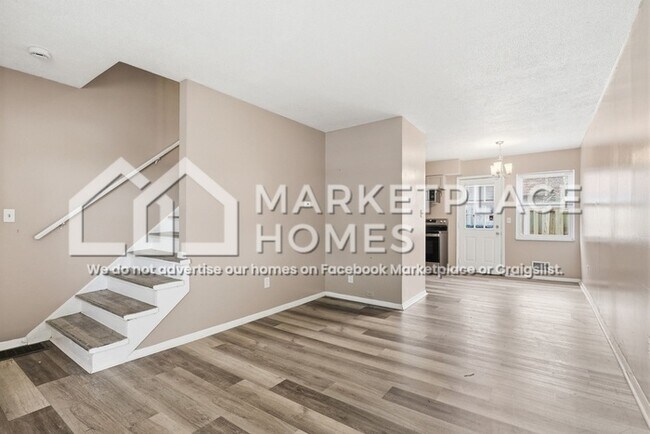 Foto del edificio - 5702 Beechcroft Rd