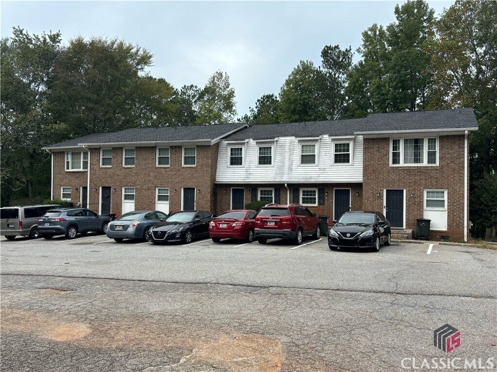 Foto del edificio - 180 Chalfont Ln