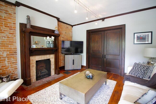 Foto del edificio - 2257 Summit St