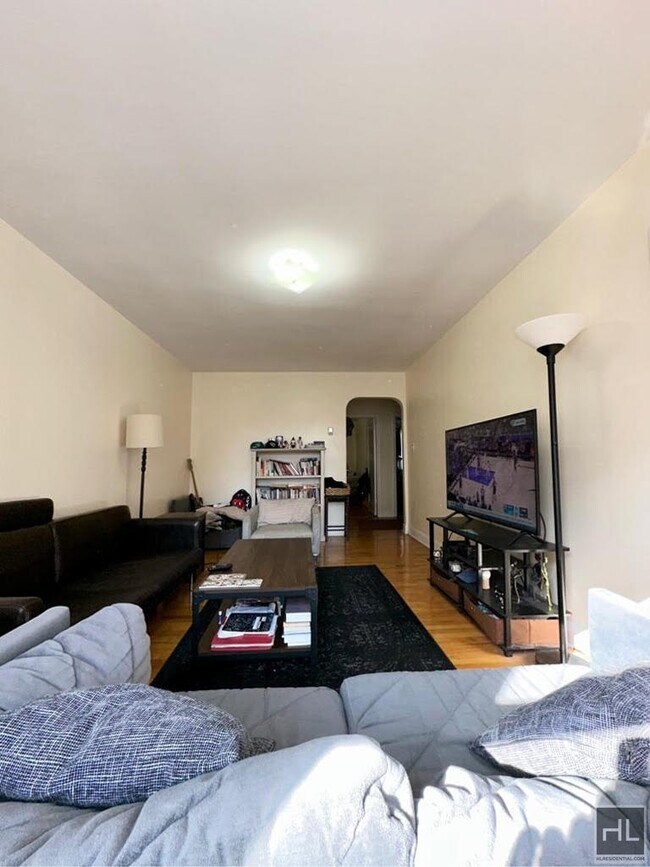 63 DRIVE Alquileres en Queens, NY