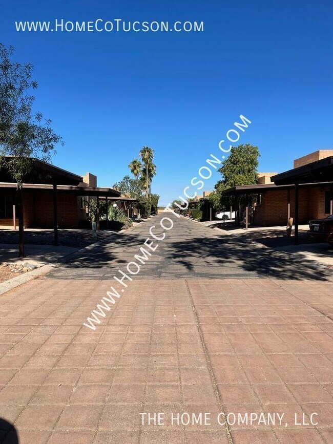 Foto del edificio - 3873 N PASATIEMPO PL Tucson, AZ 85705. Cha...