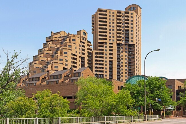Foto del edificio - 20 2nd St NE
