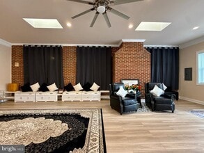 Building Photo - 19923 Smith Cir