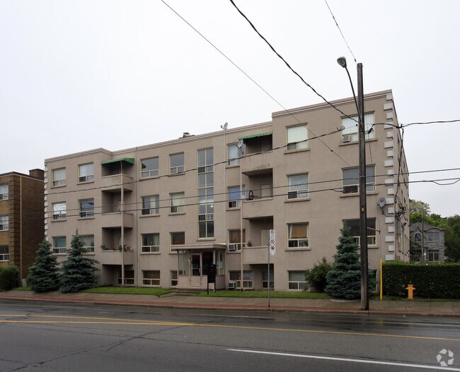 St. Clair Apartments Apartments 2892 St Clair Ave E Toronto, ON