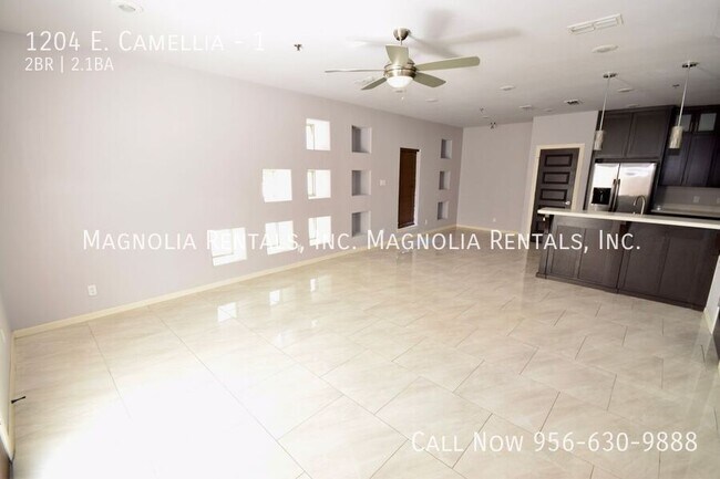 Building Photo - 1204 E. Camellia-1