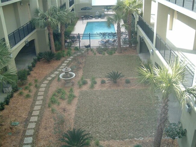 Building Photo - 150 Salt Air Dr
