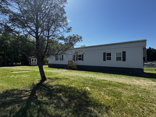 Foto del edificio - 28438 W Springside Dr