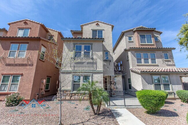 Foto del edificio - 2218 N 77th Dr