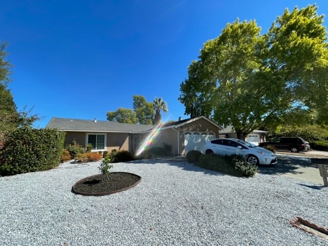 Foto del edificio - 9928 Broadmoor Dr