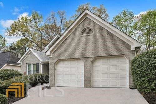 Foto del edificio - 3480 Heatherwood Ct