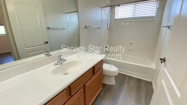 Foto del edificio - 7805 S 46th Dr