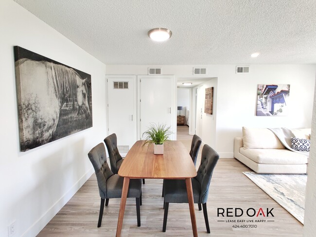 Foto del edificio - 845 E 28th St