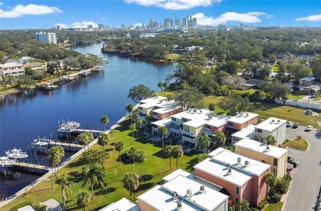 Arial View - 2424 W Tampa Bay Blvd